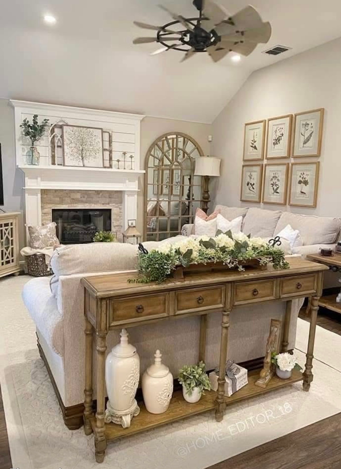 Occupied home staging